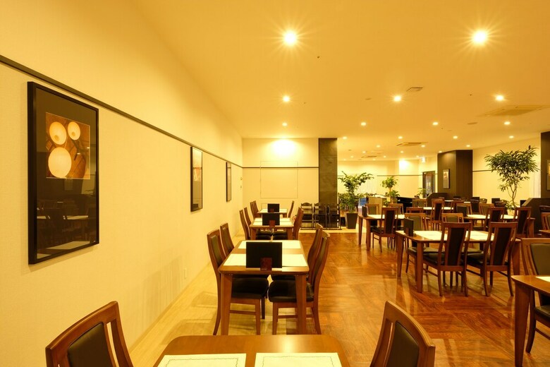 The Premium Hotel In Rinku