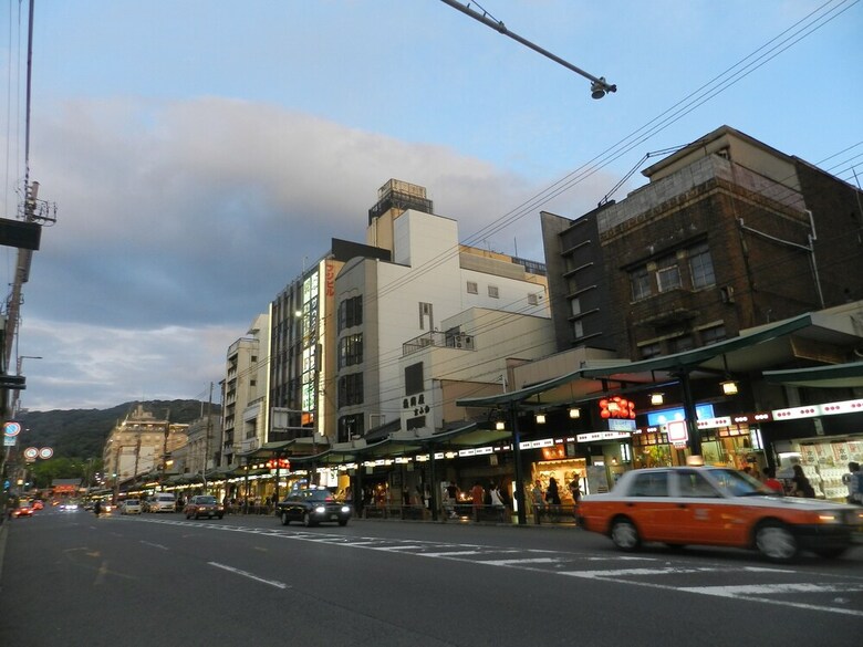 Hostal A & M House Enmachi