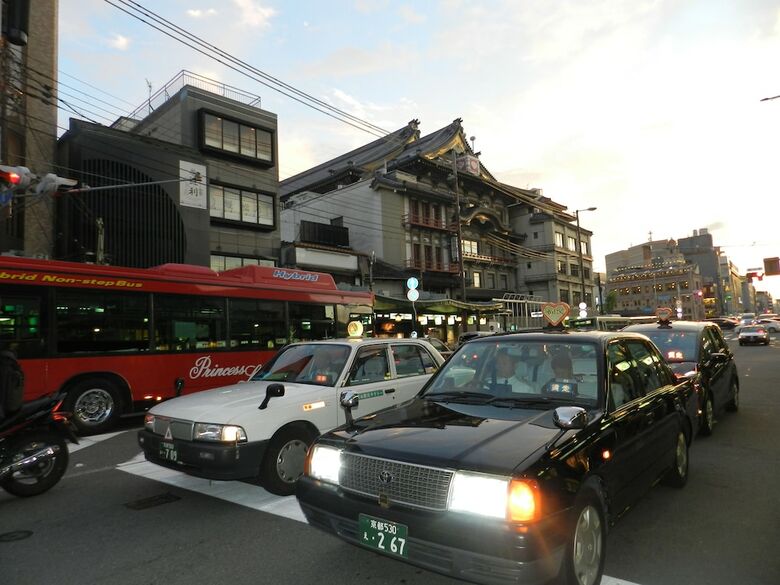 Hostal A & M House Enmachi