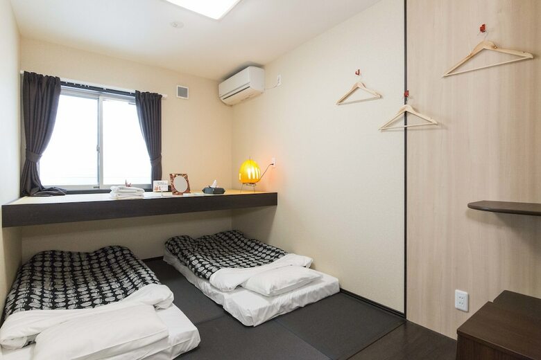 Hostal Fujitaya Bnb