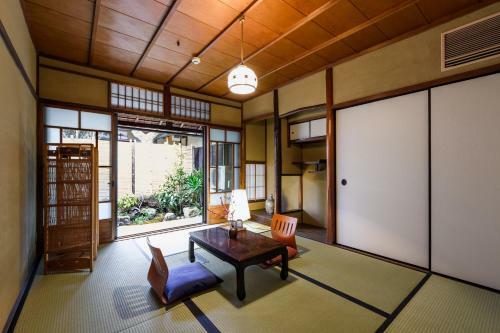 Hostal Hibi Kitano