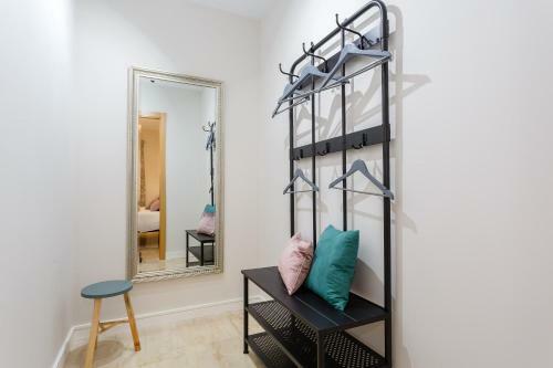 Apartamentos El Sabio Y El Juglar