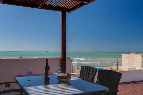 Apartamento Atico Full Balcony Cadiz