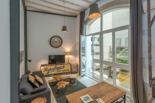 Apartamento Old City Loft With Private Patio