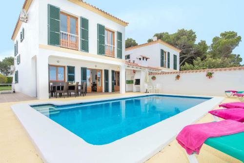 Cala Galdana Villa Sleeps 8 Pool Wifi
