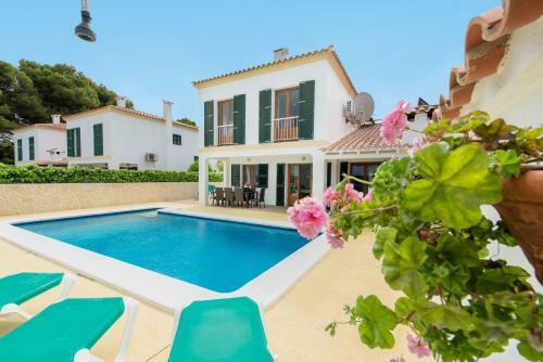 Cala Galdana Villa Sleeps 8 Pool Wifi