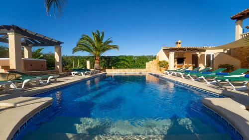 Can Talaia Mit Pool Und Wifi