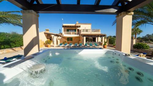 Can Talaia Mit Pool Und Wifi