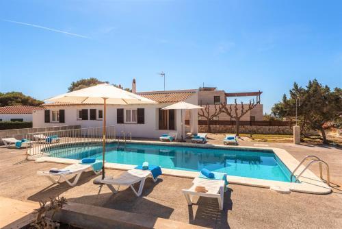 Apartamento Apto J, Calan Brut