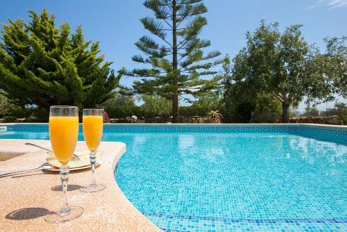 Cala Ferrera Villa Sleeps 4 Pool Wifi