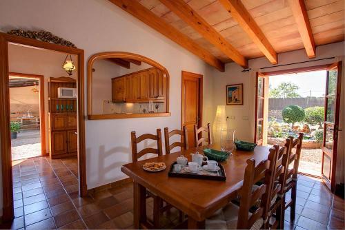 Cala Ferrera Villa Sleeps 4 Pool Wifi