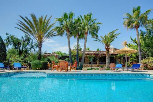 Cala Ferrera Villa Sleeps 4 Pool Wifi