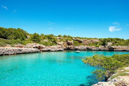 Cala Ferrera Villa Sleeps 4 Pool Wifi