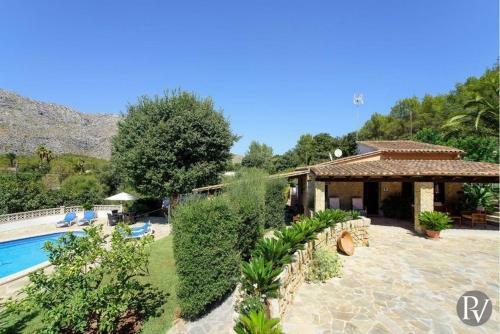 Cala San Vicente Villa Sleeps 6 Pool Air Con Wifi