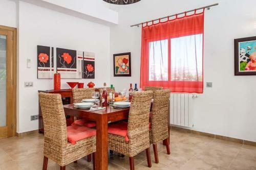 Cala San Vicente Villa Sleeps 10 Pool Air Con Wifi