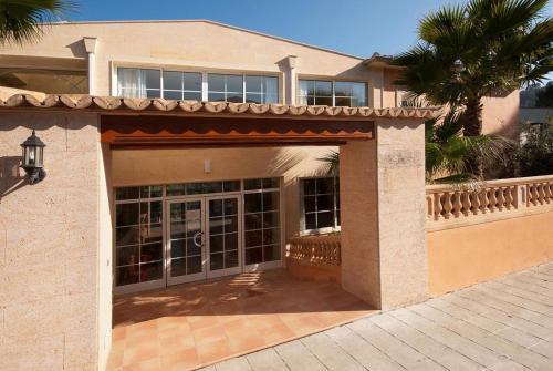 Cala San Vicente Villa Sleeps 4 Pool