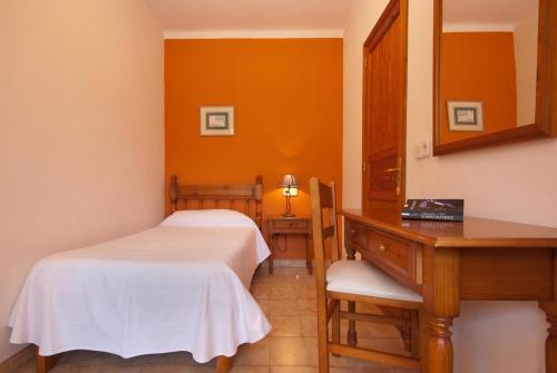 Cala San Vicente Villa Sleeps 4 Pool