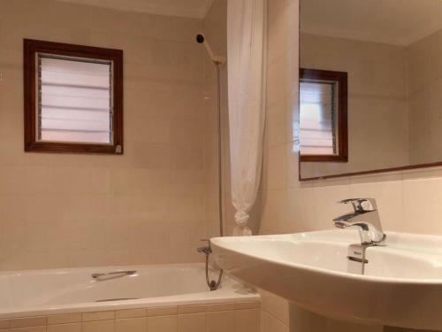 Apartment Els Pins II - 2 Dorm Ap N� 2