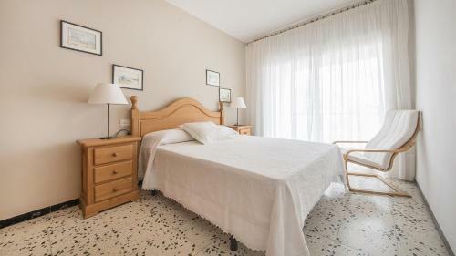 R28 Apartamento Montserrat 11-3