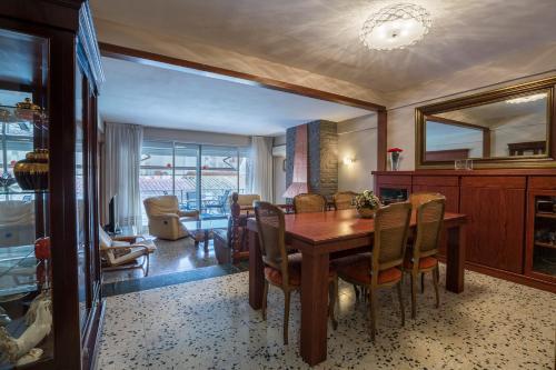 R54 Apartamento Montserrat 11-2