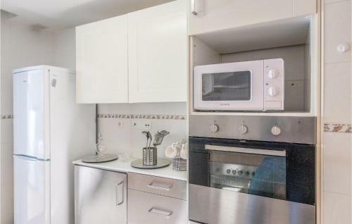 Three-bedroom Holiday Home In Calafell