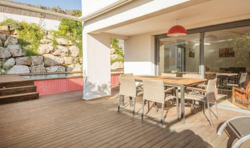 R41 Casa Salom�