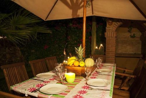 Calafell Villa Sleeps 8 Pool Wifi