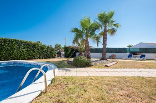 Chalet Con Piscina En Menorca