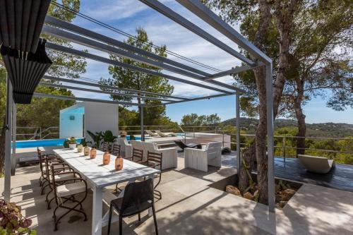 Cala Vadella Villa Sleeps 10 Pool Wifi