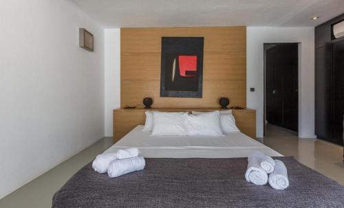 Cala Vadella Villa Sleeps 10 Pool Wifi