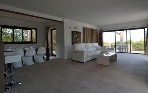 Cala Tarida Villa Sleeps 8 Pool Air Con Wifi