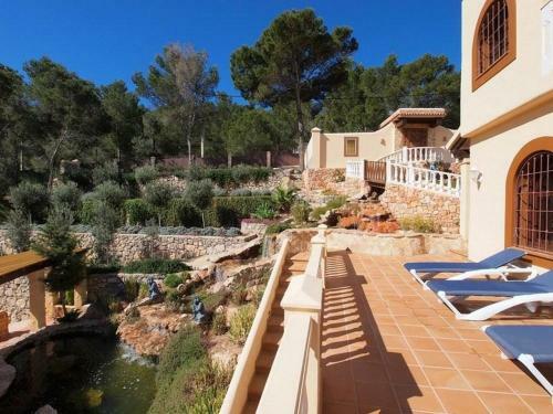 Cala Tarida Villa Sleeps 12 Pool Wifi