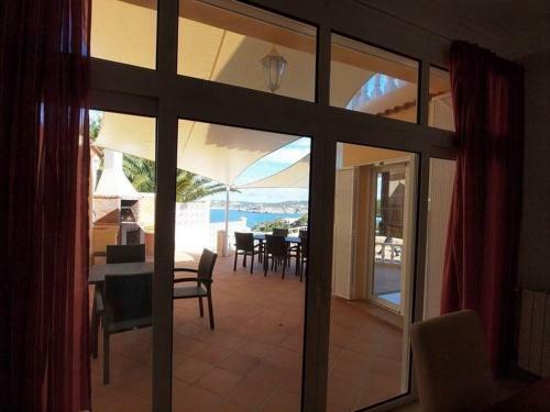 Cala Tarida Villa Sleeps 12 Pool Wifi