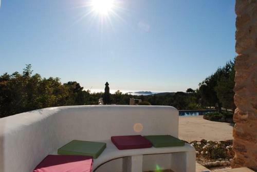 Cala Tarida Villa Sleeps 3 Pool Air Con Wifi