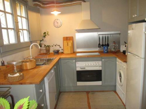 Calella De Palafrugell Villa Sleeps 6 Pool