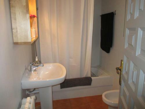 Calella De Palafrugell Villa Sleeps 6 Pool