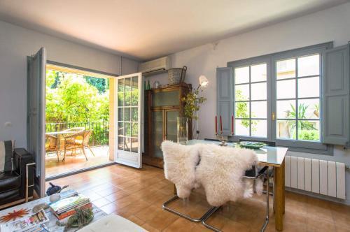 Calella De Palafrugell Villa Sleeps 6 Pool
