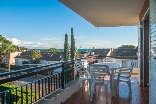 Calella De Palafrugell Apartment Sleeps 4 T765193