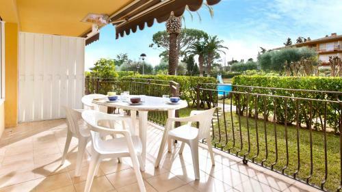 Calella De Palafrugell Apartment Sleeps 4 T223617