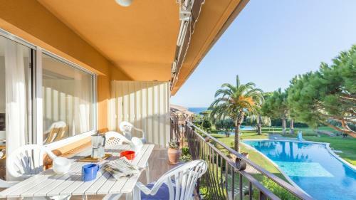 Calella De Palafrugell Apartment Sleeps 4 T223618