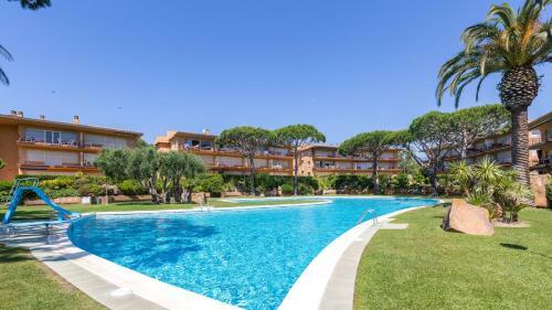 Calella De Palafrugell Apartment Sleeps 4 T223618