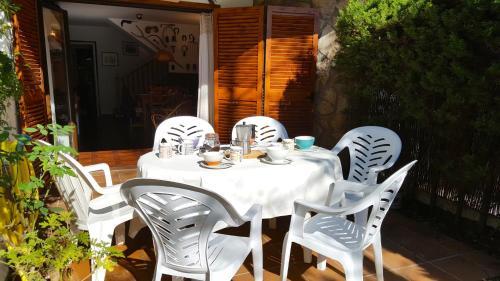 Calella De Palafrugell Villa Sleeps 8