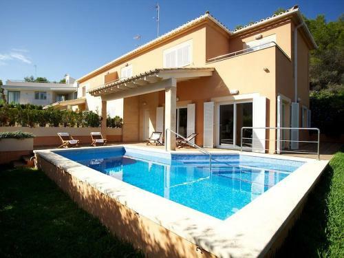 Chalet Oliveres