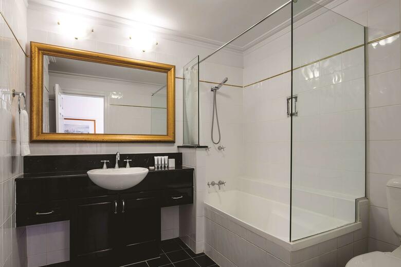 Rendezvous Hotel Brisbane Anzac Square