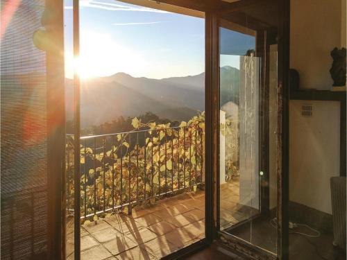 Three-bedroom Holiday Home In Algatocin