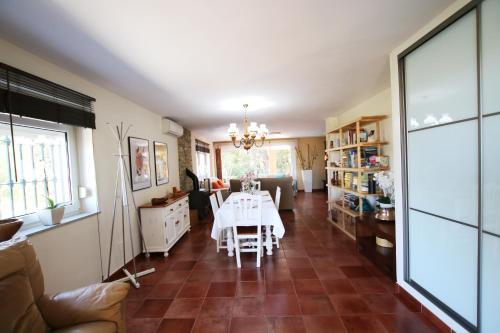 Villa Ramirez