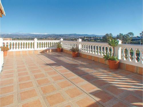 Three-bedroom Holiday Home In Alhaurin De La Torre
