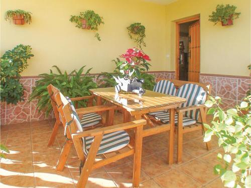 Three-bedroom Holiday Home In Alhaurin De La Torre