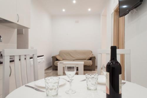 Bonito Apartamento En El Centro Junto A Estaci�n-luceros 2