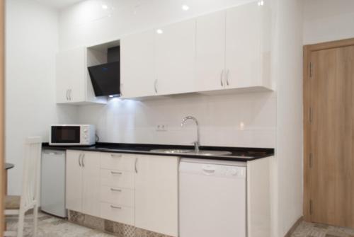 Bonito Apartamento En El Centro Junto A Estaci�n-luceros 2